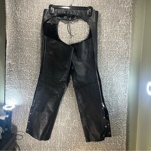 Wilsons Leather Men’s Riding Chaps Black Snaps Adjustable Waist Motorcycle M